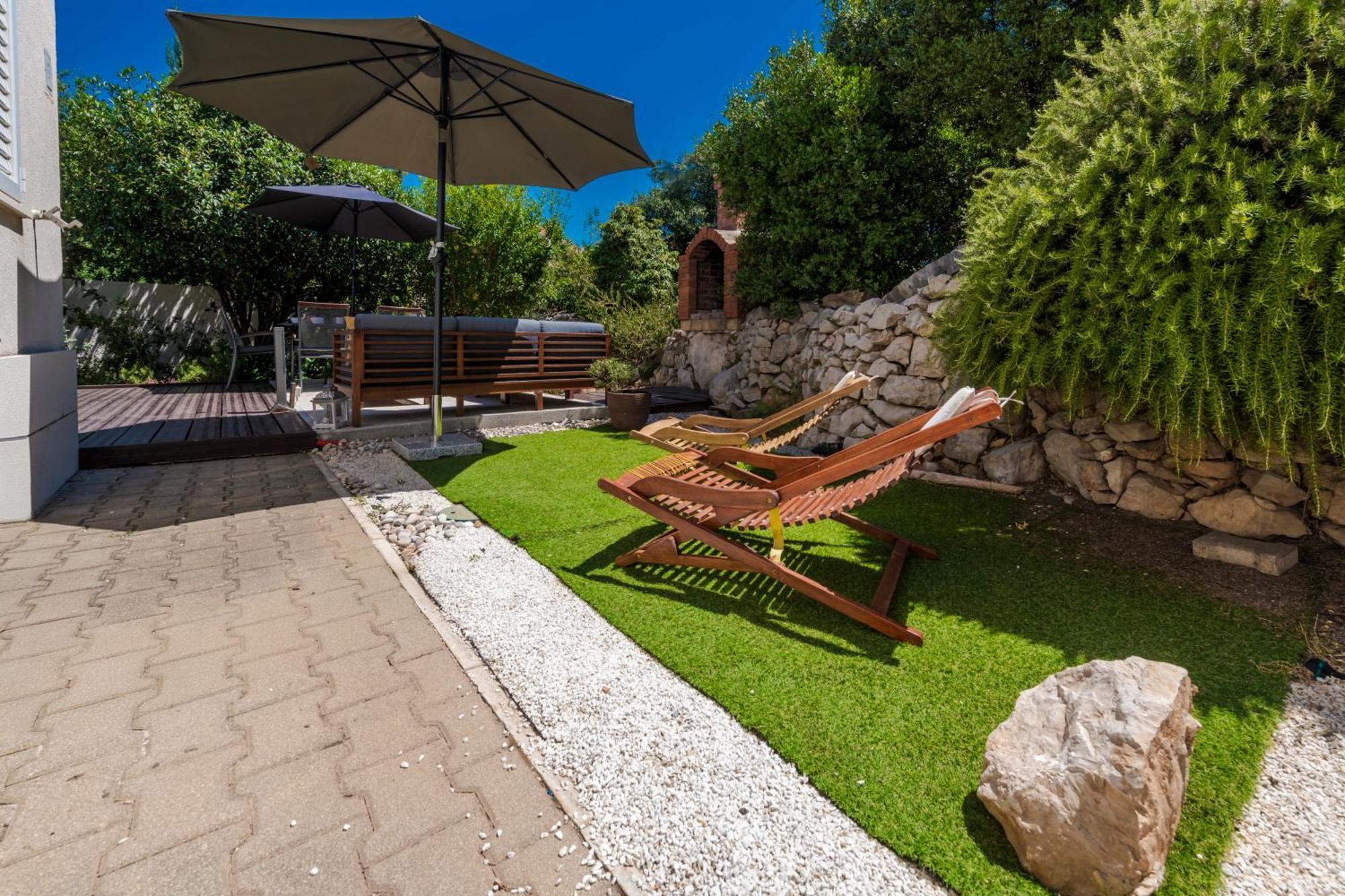 Apartment With Terrace And Mini Pool Green Gold Ντουμπρόβνικ Εξωτερικό φωτογραφία