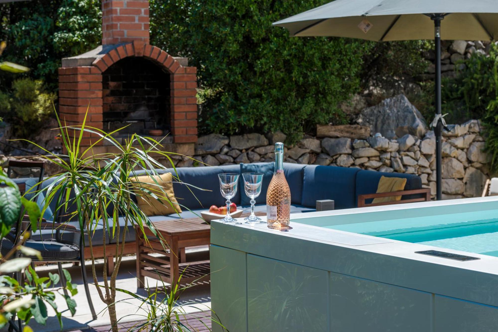 Apartment With Terrace And Mini Pool Green Gold Ντουμπρόβνικ Εξωτερικό φωτογραφία